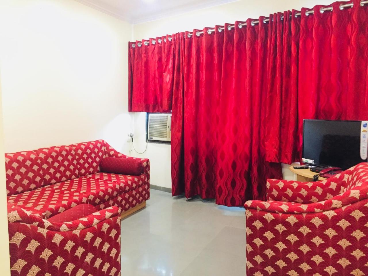 Hotel New Uttam Hira Palace Nashik Exterior photo